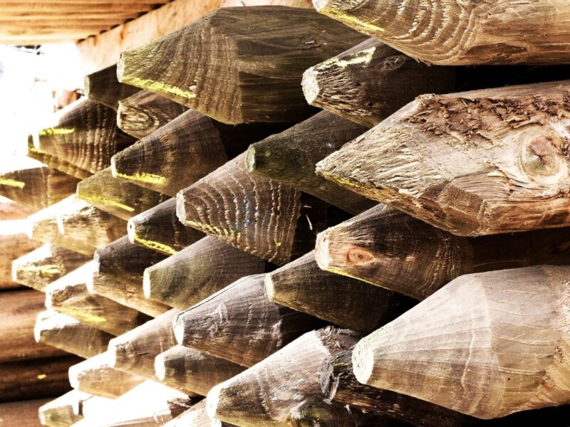 Site Pegs & Tree Stakes1-min